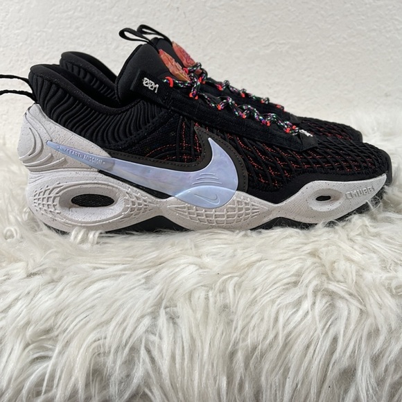 Nike Cosmic Unity TB 'Black White' Size 10 NEW - Picture 2 of 12